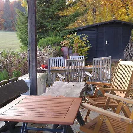 Waldrand-panorama: Komfortables Mit Südlage Holiday home Lissendorf