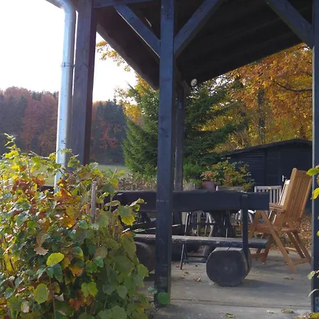 Waldrand-panorama: Komfortables Mit Südlage Holiday home