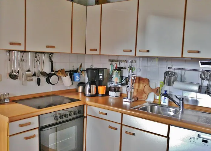 Am Waldrand Mit Panoramablick *