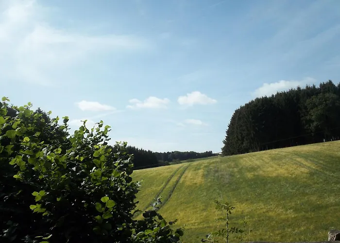 Am Waldrand Mit Panoramablick Casa de Férias *