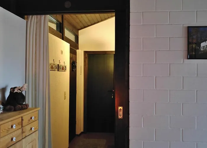 Am Waldrand Mit Panoramablick *