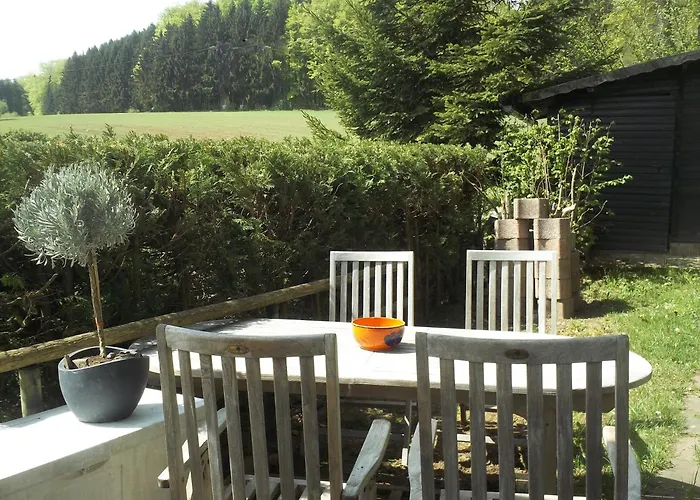 Am Waldrand Mit Panoramablick